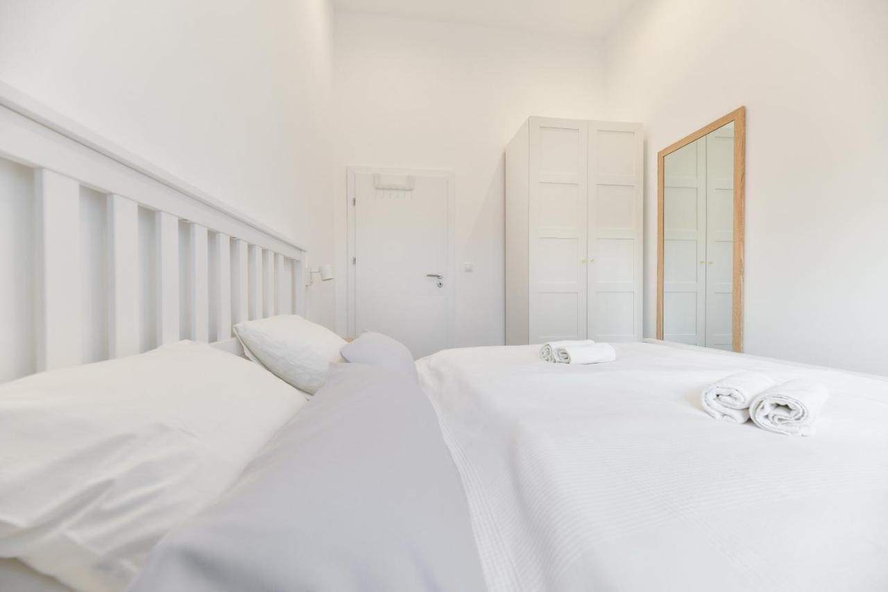 Wonderful Holiday House Bruno With Heated Pool 자다르 외부 사진